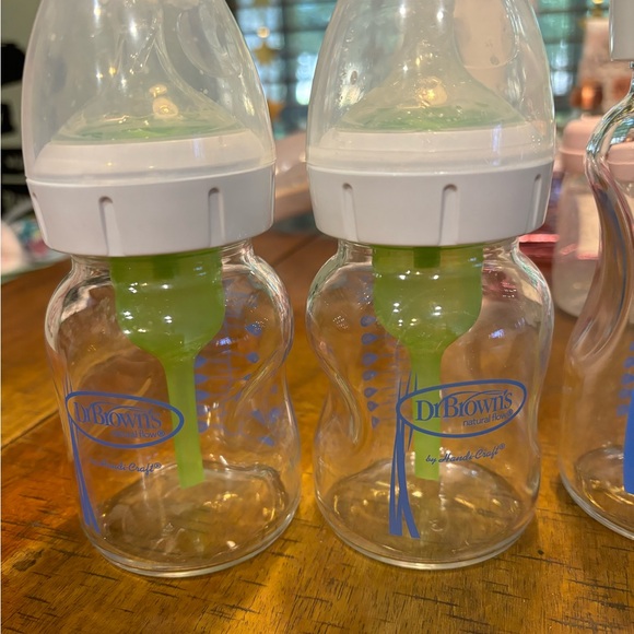 Dr Brown Glass Bottles with accessories - Picture 4 of 4